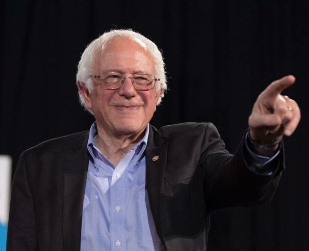 Bernie Sanders Photo - Celebs Facts