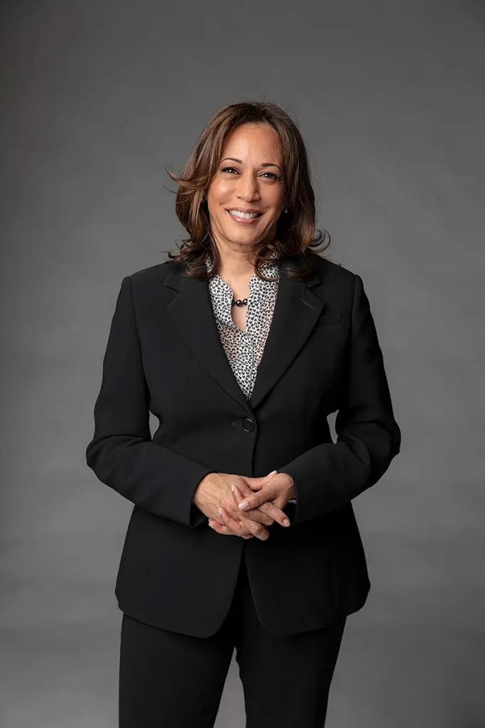 Attorney and former Vice President of the United States Kamala Harris Photo - Celebs Facts